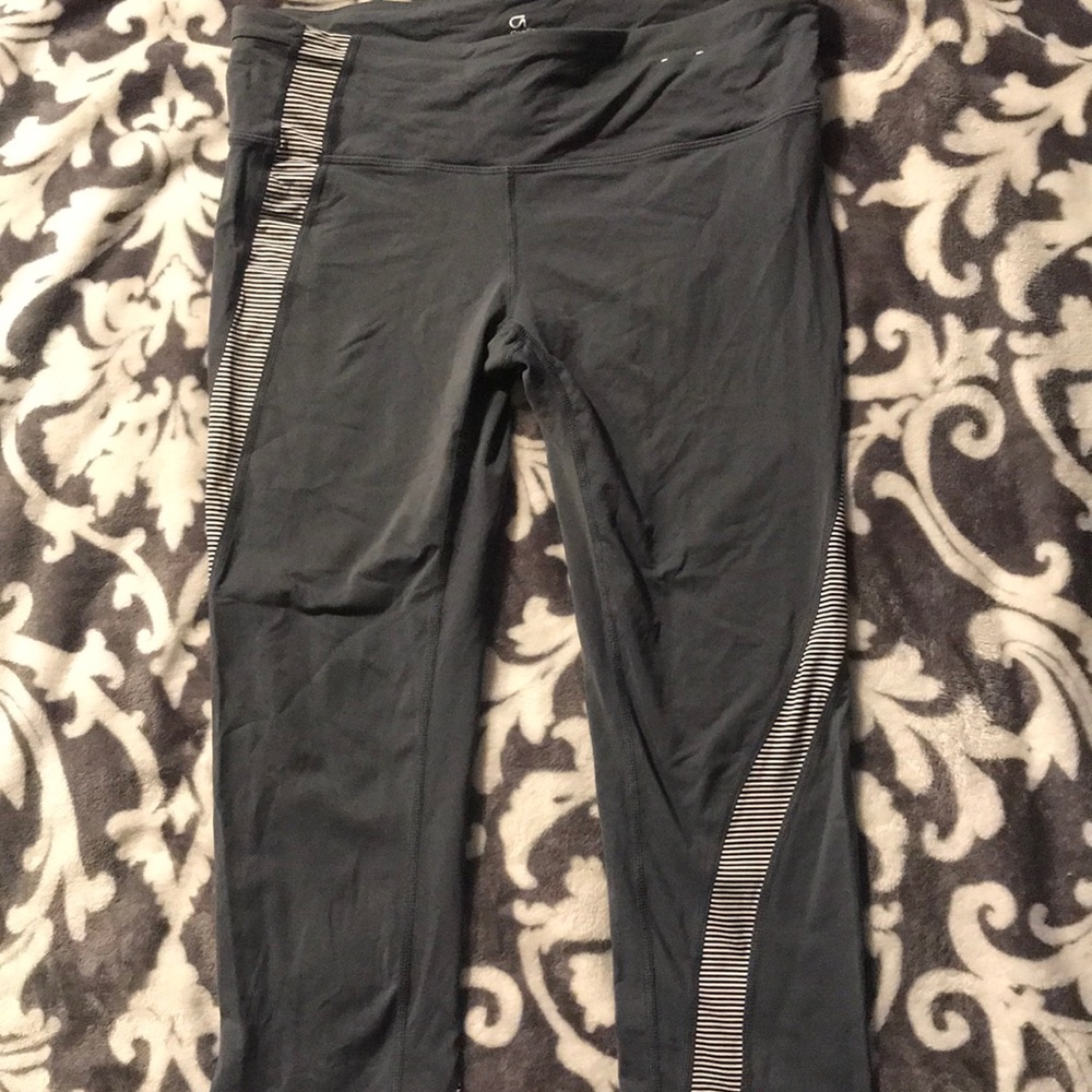 Gray Capri leggings